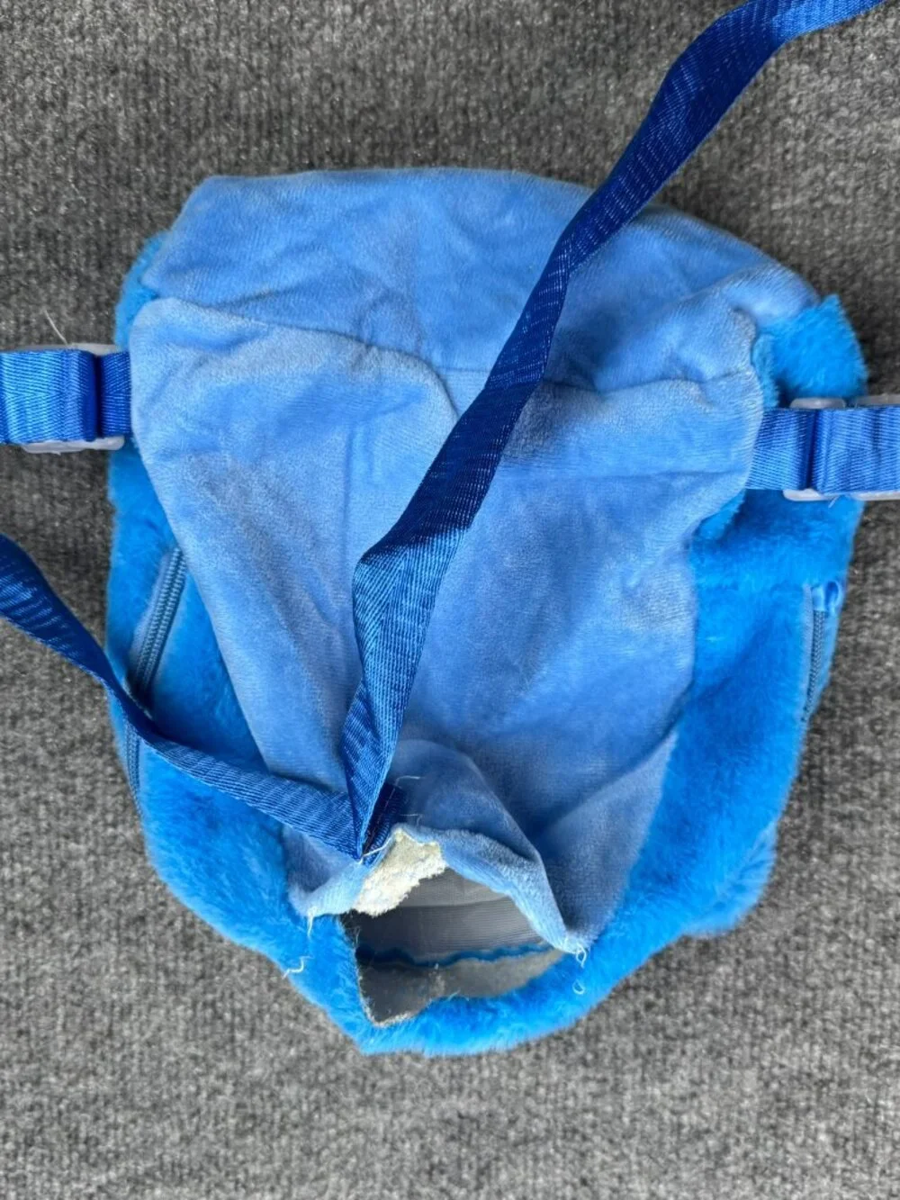Disney Kids Stitch Plush Mini Backpack Blue damage